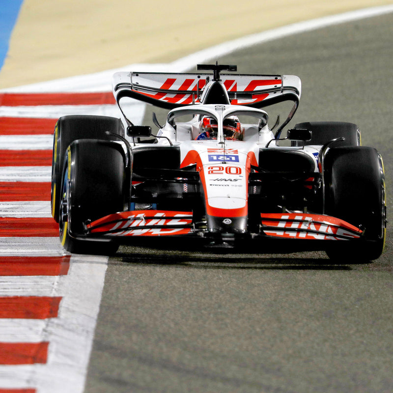 LOT 010 - Kevin Magnussen 2022 Signed Photograph – Bahrain GP