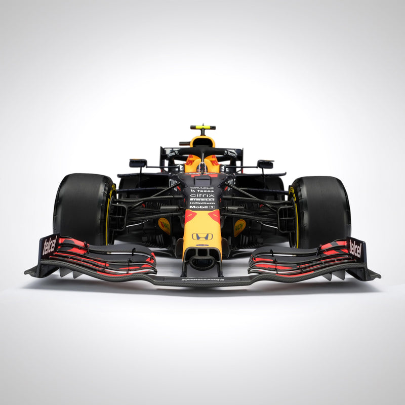 Sergio Perez 2021 Oracle Red Bull Racing F1 Team RB16B 1:8 Scale Model – Abu Dhabi GP 