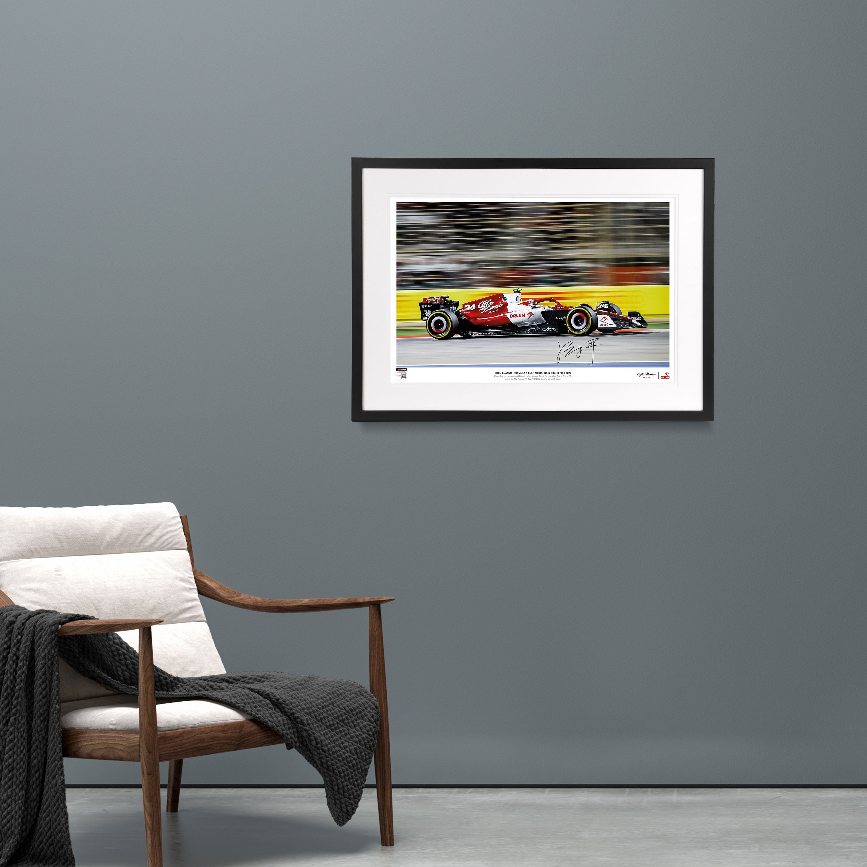 Zhou Guanyu 2022 Signed Photograph – Bahrain GP